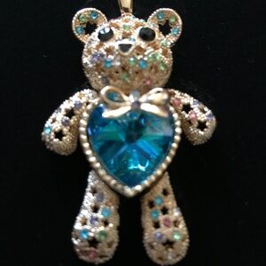 🐻fashion Teddy Bear pendant🐻